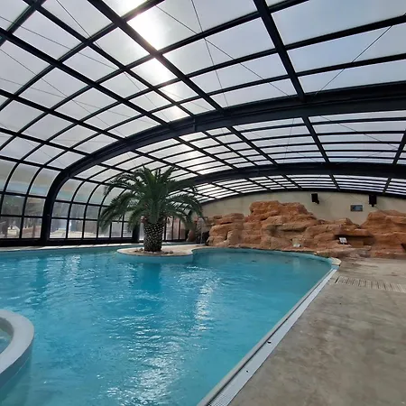 La Pinede, Les Mathes, 5 Etoiles,cottage Mobilhome Premium Proche De La Palmyre, Charente Maritime Campingplatz